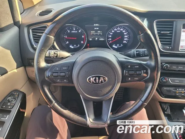 Kia The New Carnival 2018 Белый из Кореи, фото 2