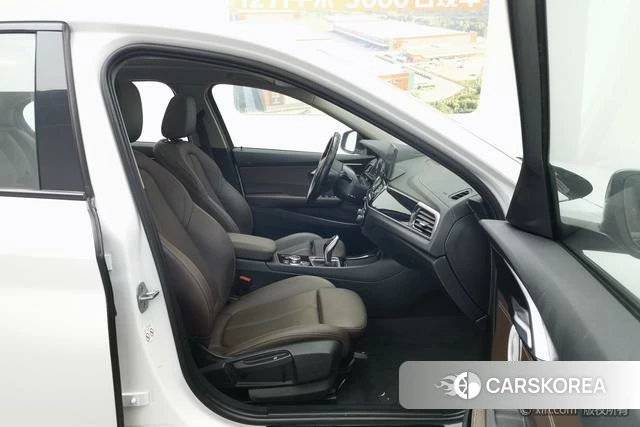 BMW 1 series 2023 Белый из Китая, фото 2