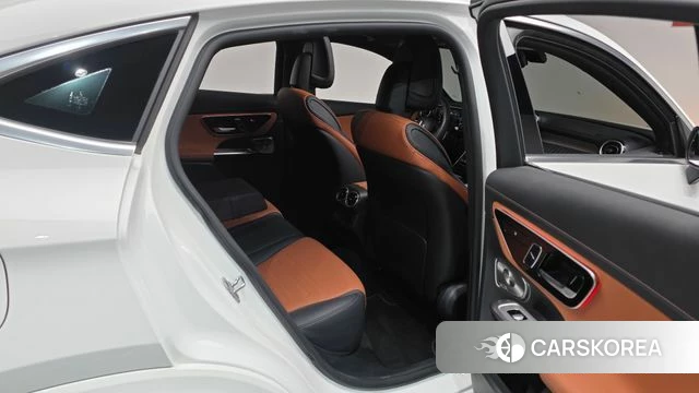 Mercedes-Benz GLC-Class X254 2024 Белый из Кореи, фото 2