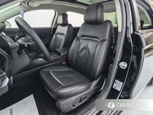 Ford Taurus 2019 Черный из Китая, фото 2