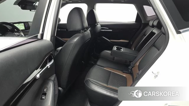 Kia Seltos 2022 Белый из Кореи, фото 2