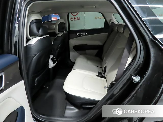 Kia Sportage 5th Generation 2021 Черный из Кореи, фото 2