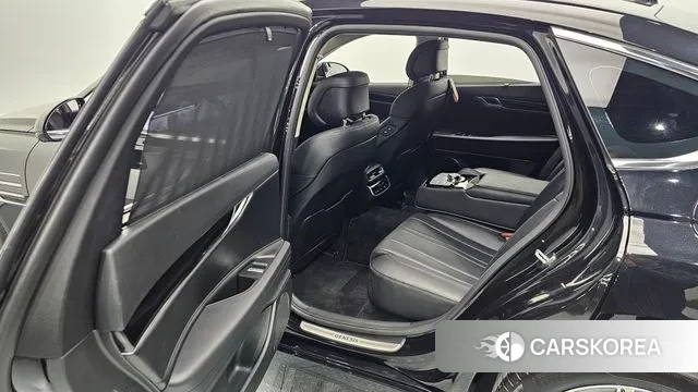 Genesis G80 (RG3) 2024 Черный из Кореи, фото 2