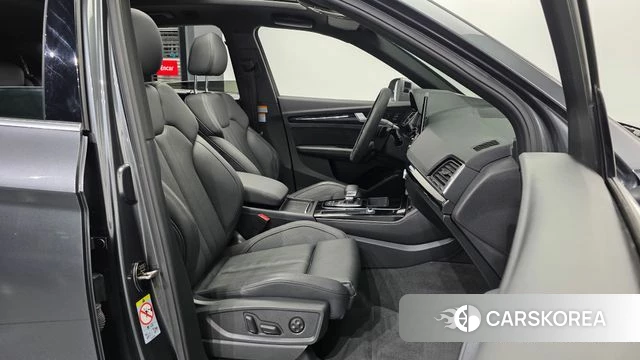 Audi Q5 (FY) 2021 Серый из Кореи, фото 2