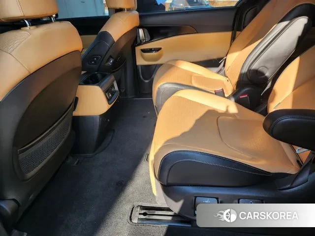 Kia Carnival 4th generation 2020 Черный из Кореи, фото 2