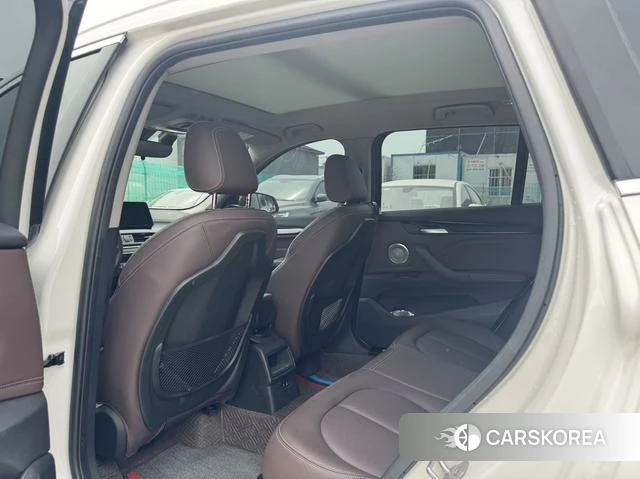 BMW X1 2023 Белый из Китая, фото 2
