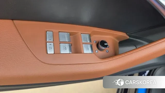 Audi A6 (C8) 2023 Синий из Кореи, фото 2