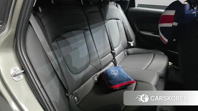 Mini Cooper Clubman 2020 Песочный из Кореи, фото 2