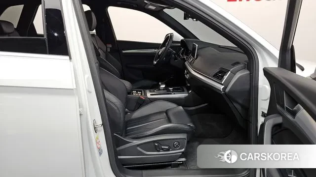 Audi Q5 (FY) 2020 Белый из Кореи, фото 2