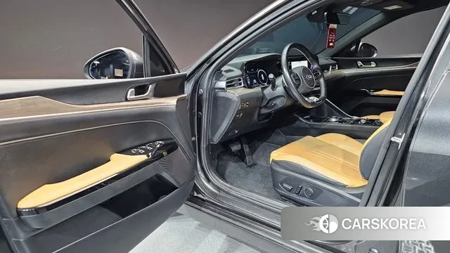 Kia K5 3rd generation 2021 Серый из Кореи, фото 2