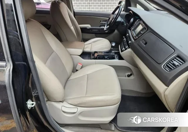 Kia All New Carnival 2018 Черный из Кореи, фото 2