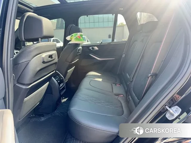 BMW X5 (G05) 2024 Черный из Кореи, фото 2