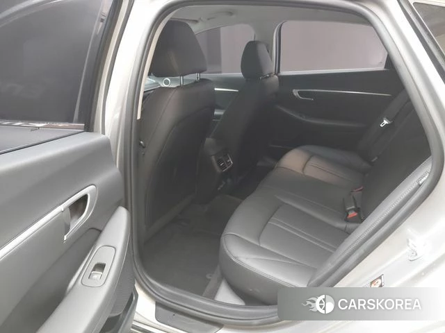 Hyundai Sonata (DN8) 2021 Серебряный из Кореи, фото 2