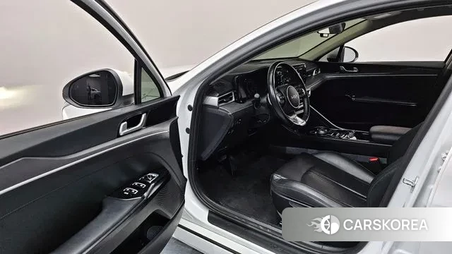 Kia K5 3rd generation 2022 Белый из Кореи, фото 2