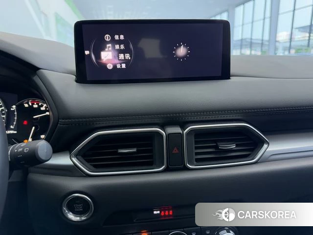Mazda CX-5 2023 Белый из Китая, фото 2