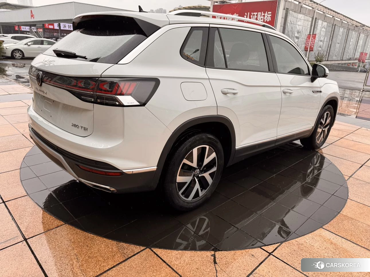 Volkswagen Tanyue 2022 Белый из Китая, фото 2