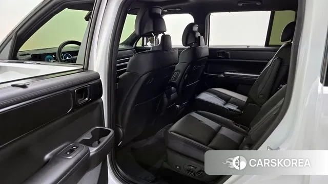 Hyundai Santa Fe (MX5) 2024 Белый из Кореи, фото 2