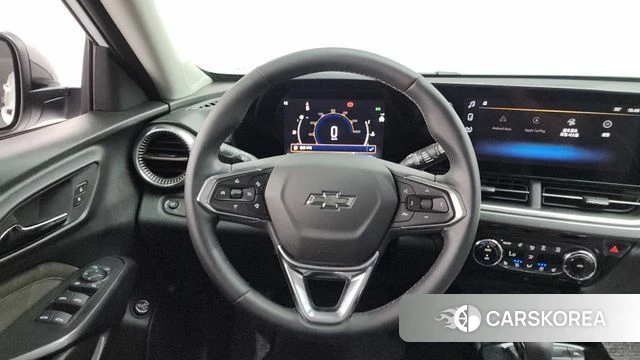 Chevrolet (GM Daewoo) Trax Crossover 2023 Белый из Кореи, фото 2