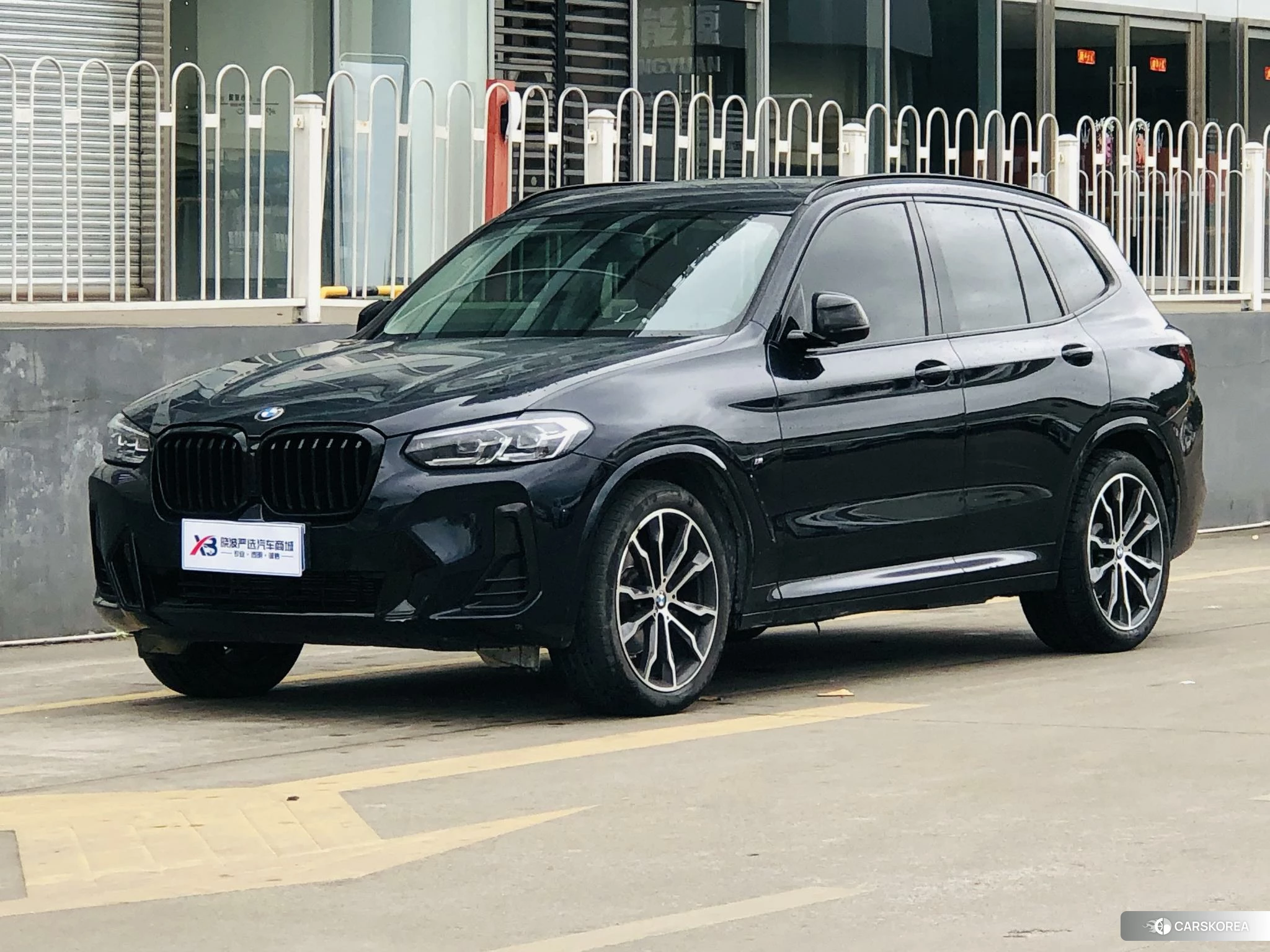 BMW X3 2021 Черный из Китая, фото 2