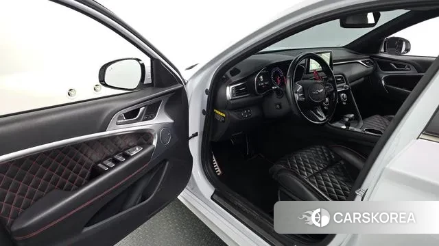 Genesis G70 2018 Белый из Кореи, фото 2