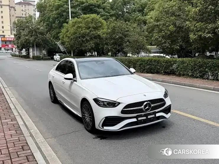 Mercedes-Benz C-class 2023 Белый из Китая, фото 2