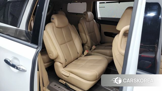 Kia The New Carnival 2018 Белый из Кореи, фото 2