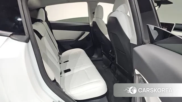 Tesla Model Y 2022 Белый из Кореи, фото 2