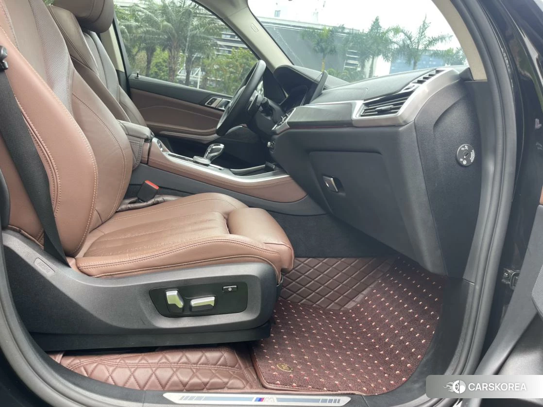 BMW X5 (imported) 2020 Черный из Китая, фото 2
