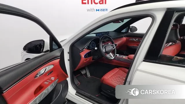 Genesis GV70 2022 Белый из Кореи, фото 2