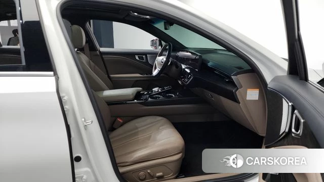 Kia K8 Hybrid 2023 Белый из Кореи, фото 2