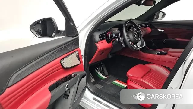 Maserati Grecale 2023 Белый из Кореи, фото 2