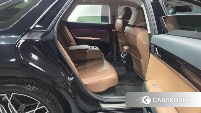 Hyundai Grandeur Hybrid (GN7) 2023 Черный из Кореи, фото 2