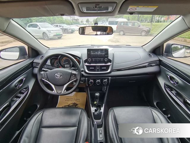 Toyota YARIS L Zhixuan 2022 Белый из Китая, фото 2