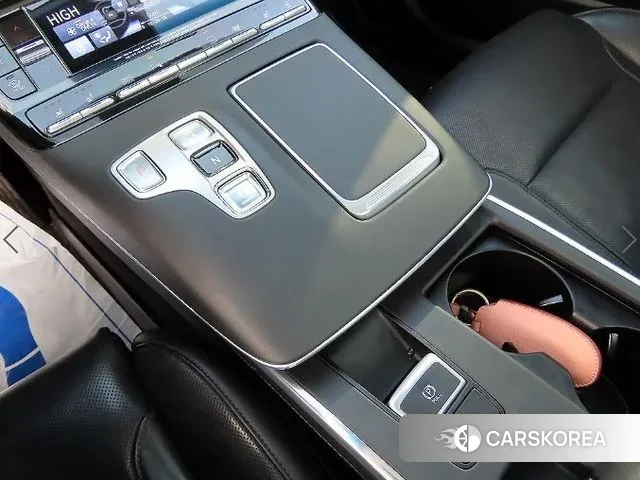 Hyundai The New Grandeur IG Hybrid 2020 Белый из Кореи, фото 2