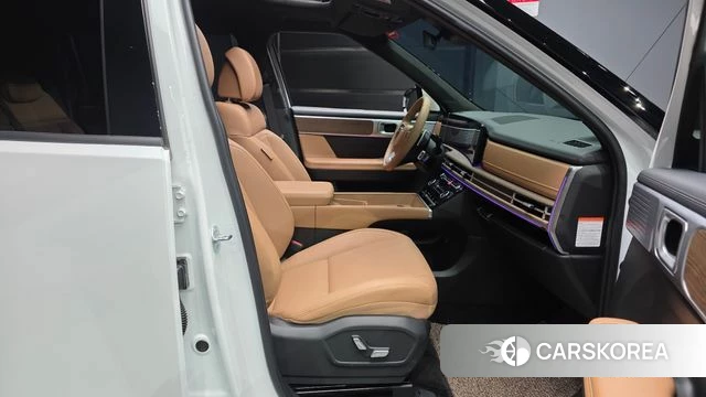 Hyundai Santa Fe (MX5) 2025 Белый из Кореи, фото 2