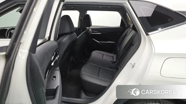 Kia Seltos 2022 Белый из Кореи, фото 2