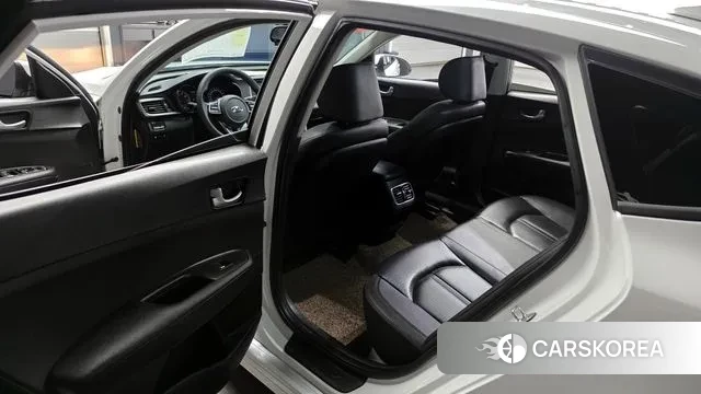 Kia The New K5 2nd generation 2018 Белый из Кореи, фото 2