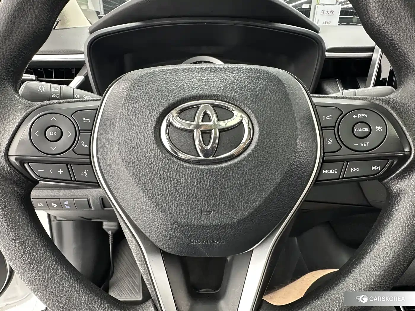 Toyota Corolla 2022 Белый из Китая, фото 2