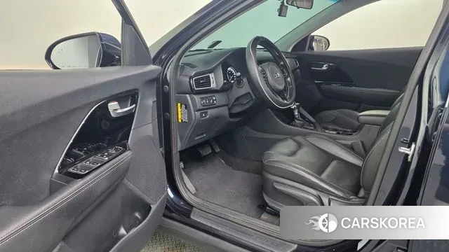 Kia Niro 2018 Синий из Кореи, фото 2