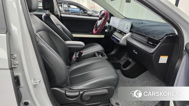 Hyundai Ionic 5 2021 Серебристо-серый из Кореи, фото 2