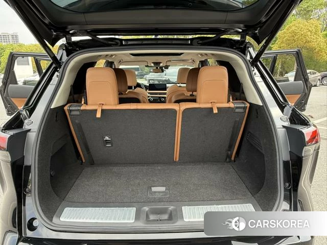Infiniti QX60 2023 Черный из Китая, фото 2