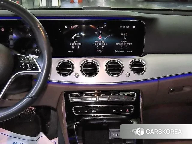 Mercedes-Benz E-Class W213 2020 Белый из Кореи, фото 2