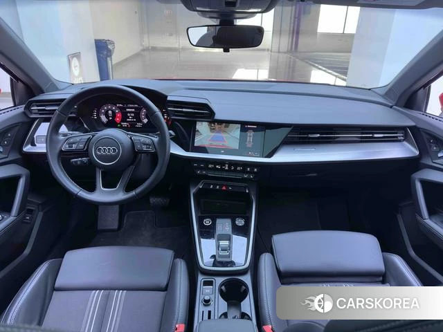 Audi A3 2023 Красный из Китая, фото 2