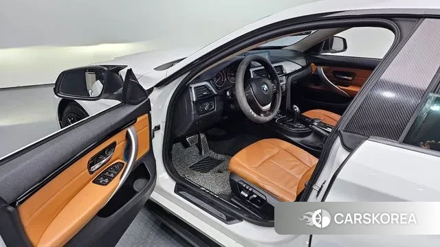 BMW 4 Series (F32) 2018 Белый из Кореи, фото 2
