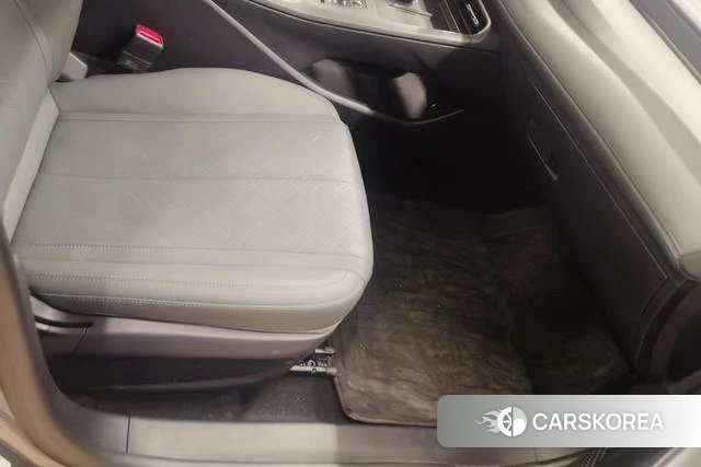 BYD Qin PLUS DM 2025 Темно-серый из Китая, фото 2