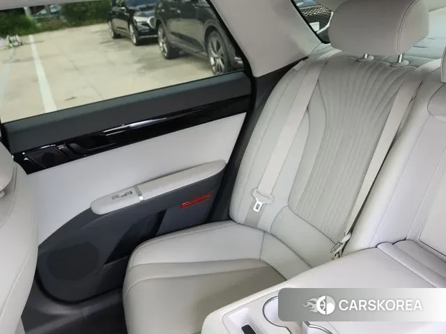 Hyundai Grandeur Hybrid (GN7) 2023 Серый из Кореи, фото 2