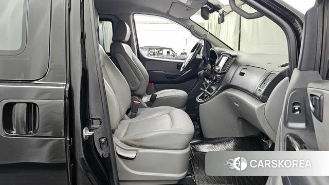 Hyundai The New Grand Starex 2020 Черный из Кореи, фото 2