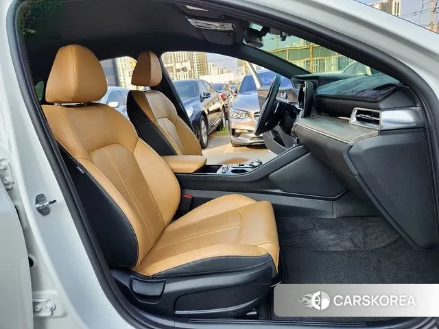 Kia K5 3rd generation 2021 Белый из Кореи, фото 2