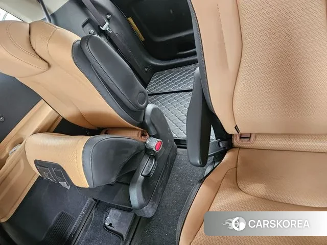 Kia Carnival 4th generation 2022 Белый из Кореи, фото 2