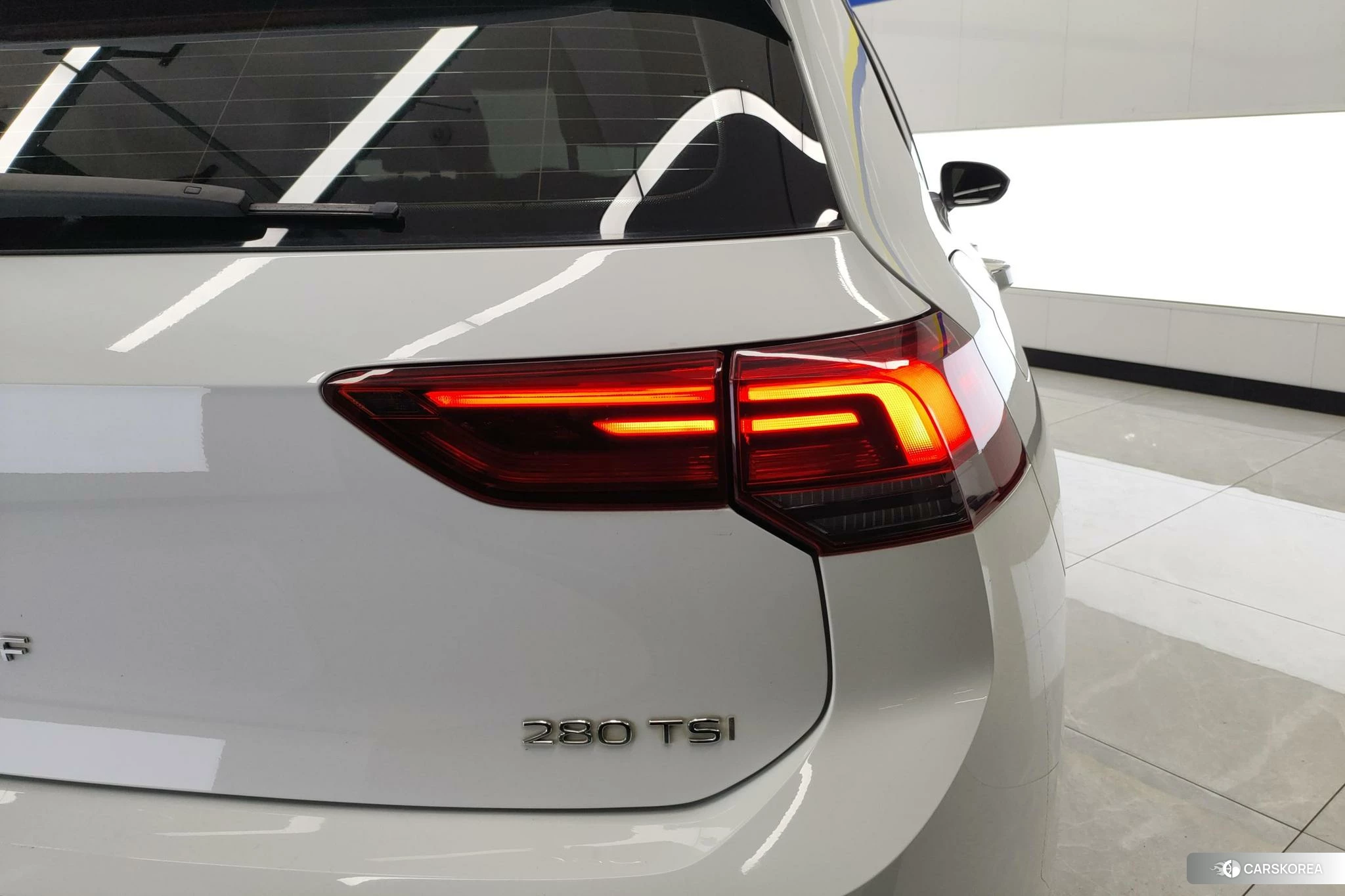 Volkswagen Golf 2020 Белый из Китая, фото 2